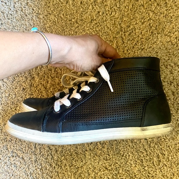 DONATED / Calvin Klein Jeans black Hi-Top sneakers sz 8.5 - Picture 4 of 12